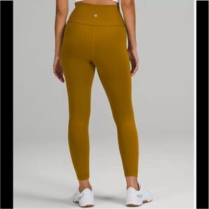 NWT Lululemon Wunder Train HR 25” Tights Size 16.